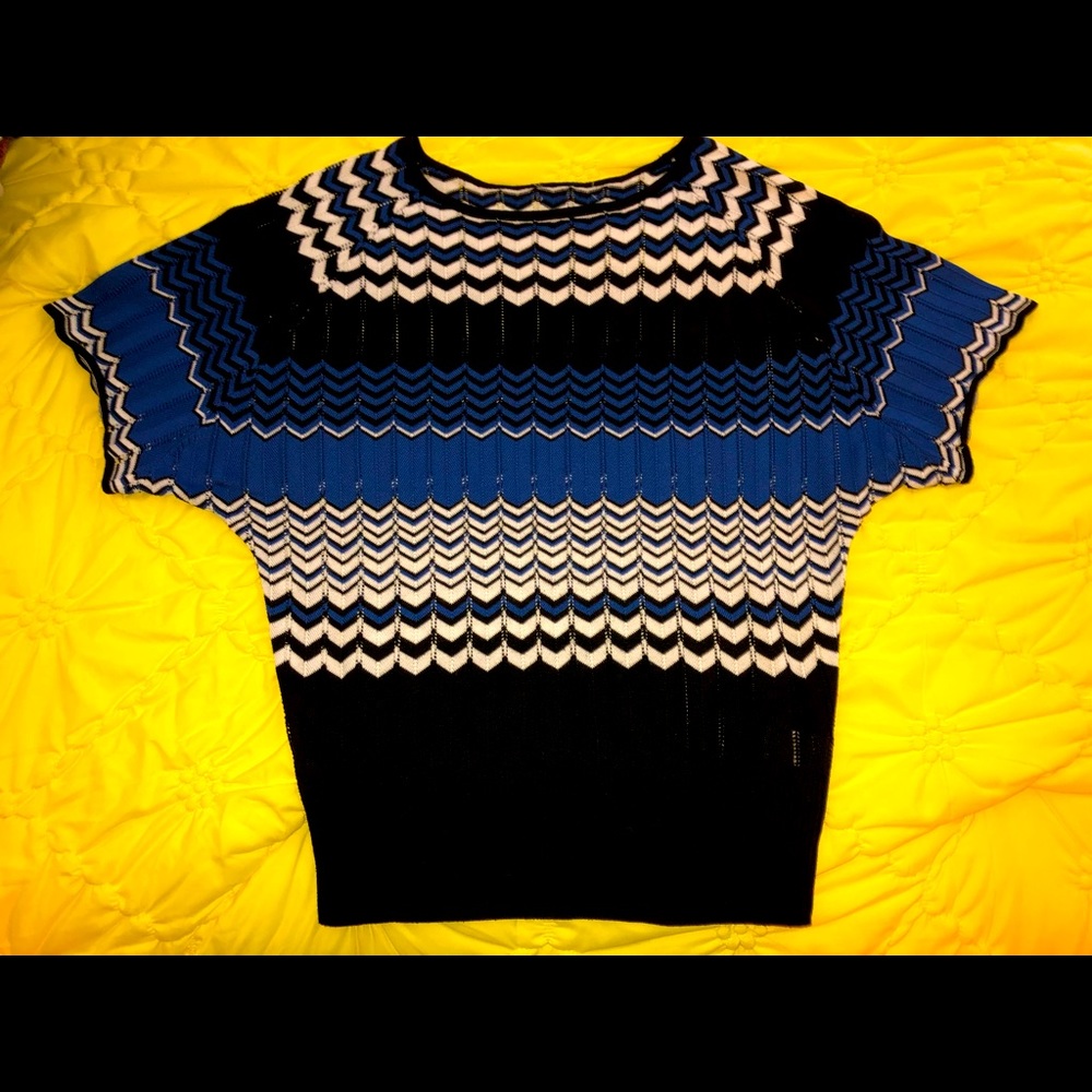 Striped short sleeve sweater